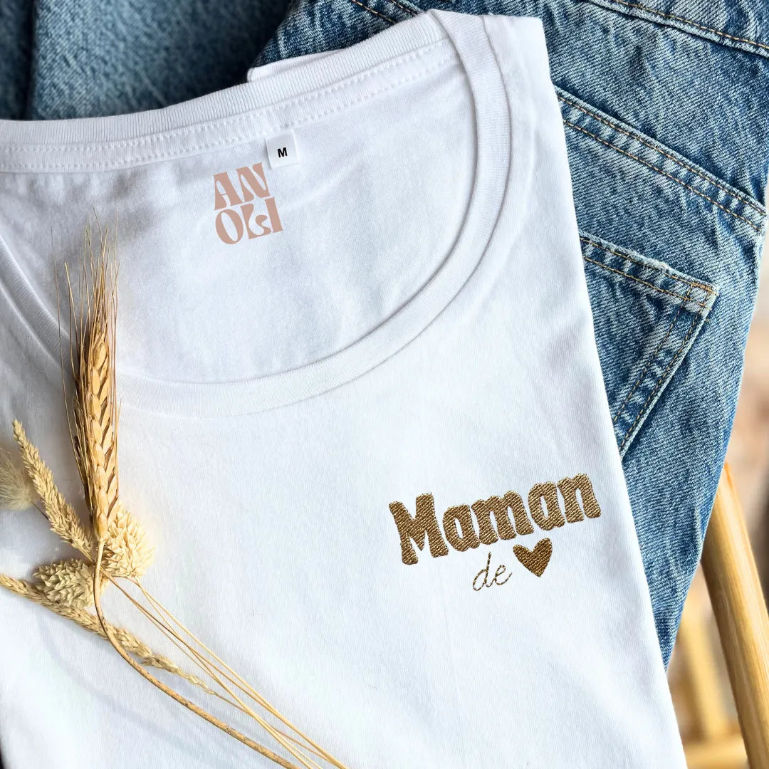 Broderie maman coeur(s) personnalisé(s)