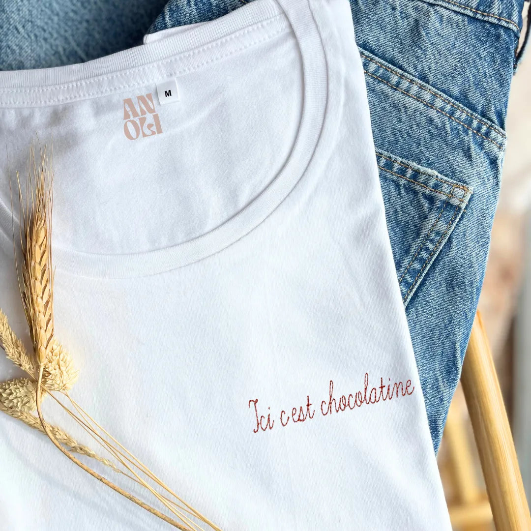 Broderie Ici c'est chocolatine