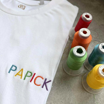 Broderie colorée texte au choix