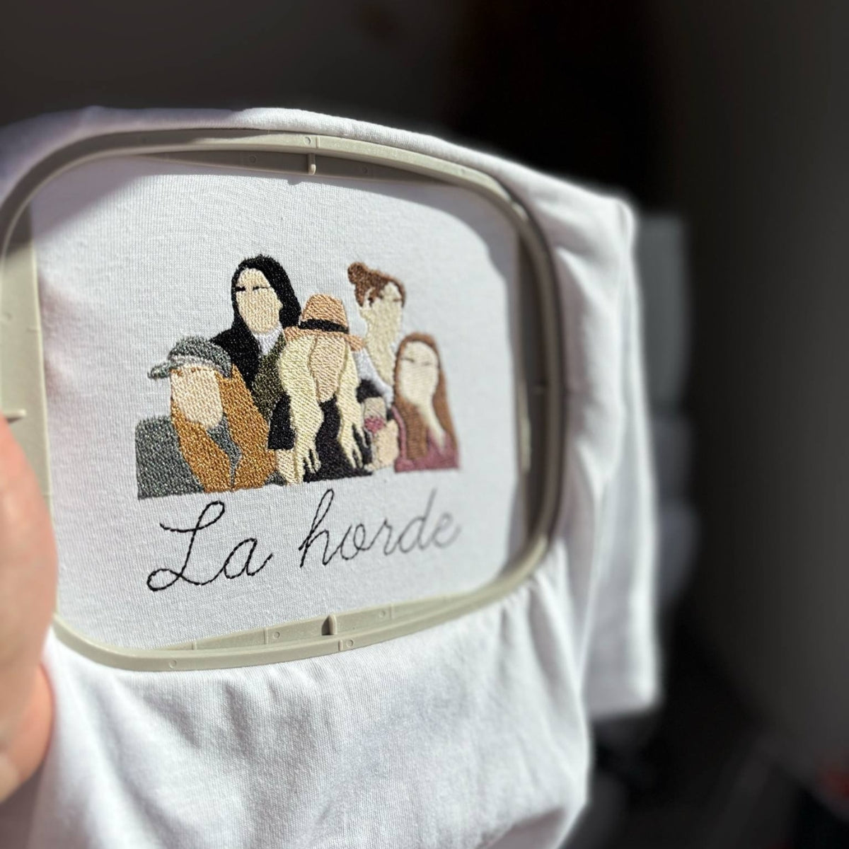 Broderie illustration en remplissage